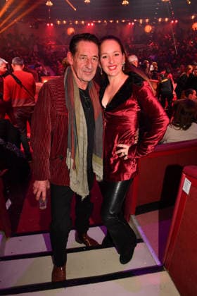 Max Tidof with daughter Luzie Premiere winter season 2025 Circus Krone Ich Du, Wir Krone Manege Kronebau Munich December 25, 2025