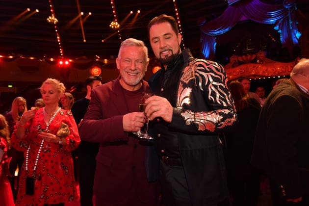 Otto Steiner and Martin Lacey jr Premiere winter season 2025 Circus Krone Ich Du, Wir Krone Manege Kronebau Munich December 25, 2025