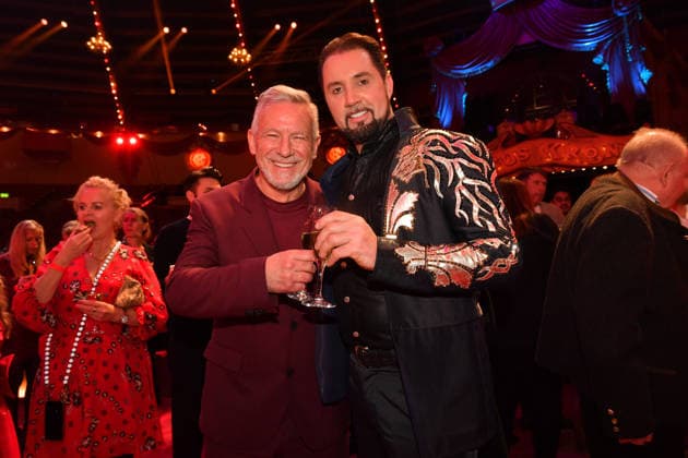 Otto Steiner and Martin Lacey jr Premiere winter season 2025 Circus Krone Ich Du, Wir Krone Manege Kronebau Munich December 25, 2025
