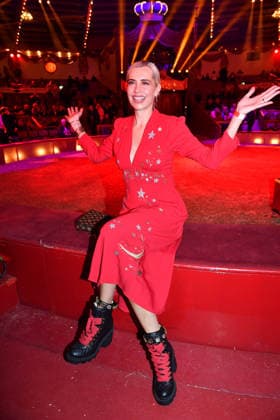 Verena Kerth Premiere Winter Season 2025 Circus Krone Ich Du, Wir Krone Manege Kronebau Munich December 25, 2025