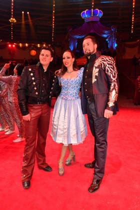 Alexis Lacey, Jana Mandana Lacey Krone and Martin Lacey jr Premiere winter season 2025 Circus Krone Ich Du, Wir Krone Manege Kronebau Munich December 25, 2025