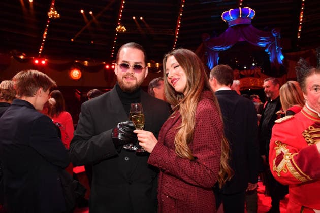 Joelina Drews with boyfriend Adrian Louis Premiere winter season 2025 Circus Krone Ich Du, Wir Krone Manege Kronebau Munich December 25, 2025