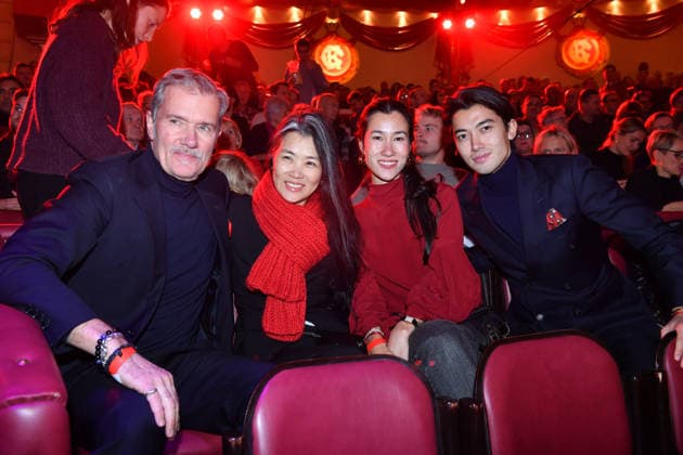 John Jürgen with family Premiere winter season 2025 Circus Krone Ich Du, Wir Krone Manege Kronebau Munich December 25, 2025