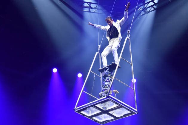 Show Premiere Winter Season 2025 Circus Krone Ich Du, Wir Krone Manege Kronebau Munich December 25, 2025