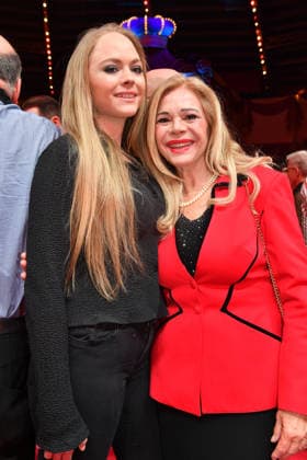 Julia Kent with daughter Premiere winter season 2025 Circus Krone Ich Du, Wir Krone Manege Krone Munich December 25, 2025