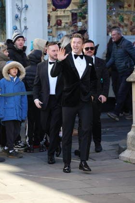 . 27 12 2025. Bath, United Kingdom. Wedding of Adam Peaty and Holly Ramsay at Bath Abbey, United Kingdom.  xStephenxLockx xi-Imagesx IIM-26478-0002
