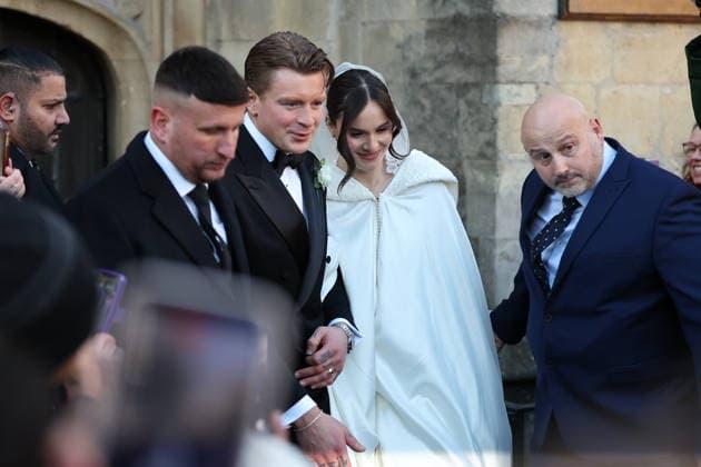 . 27 12 2025. Bath, United Kingdom. Wedding of Adam Peaty and Holly Ramsay at Bath Abbey, United Kingdom.  xStephenxLockx xi-Imagesx IIM-26478-0037