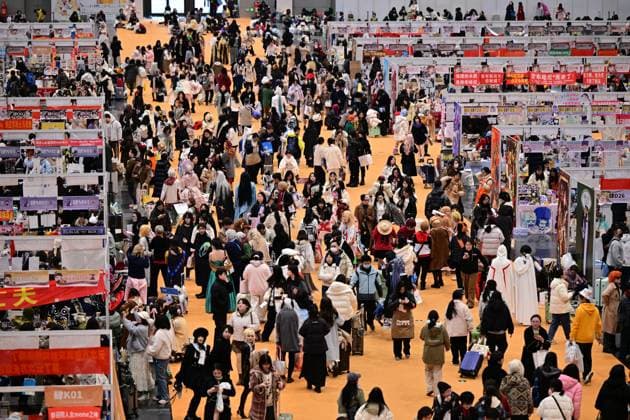 COMICUP 32 HANGZHOU, CHINA - DECEMBER 27, 2025 - Enthusiasts participate in COMICUP 32 exhibition in Hangzhou, Zhejiang Province, China on December 27, 2025. Hangzhou Zhejiang China  Copyright: xCFOTOx i1766882190018