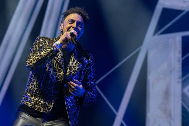 December 27, 2025, Madrid, Spain: Singer Gabriel de la Rosa, of the band Shinova performs during the concert at the Movistar Arena. Madrid Spain - ZUMAs197 20251227_aaa_s197_117 Copyright: xAtilanoxGarciax