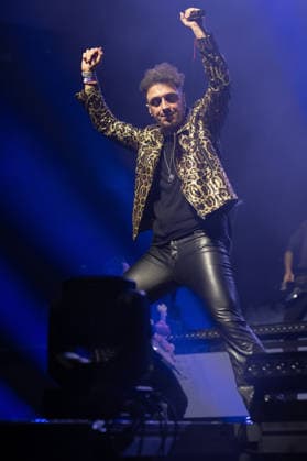 December 27, 2025, Madrid, Spain: Singer Gabriel de la Rosa, of the band Shinova performs during the concert at the Movistar Arena. Madrid Spain - ZUMAs197 20251227_aaa_s197_119 Copyright: xAtilanoxGarciax