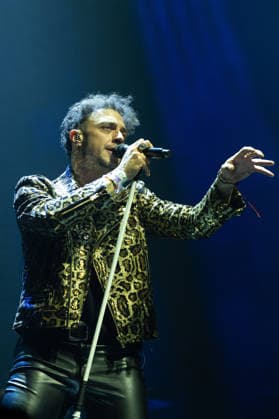December 27, 2025, Madrid, Spain: Singer Gabriel de la Rosa, of the band Shinova performs during the concert at the Movistar Arena. Madrid Spain - ZUMAs197 20251227_aaa_s197_125 Copyright: xAtilanoxGarciax