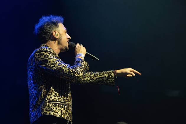 December 27, 2025, Madrid, Spain: Singer Gabriel de la Rosa, of the band Shinova performs during the concert at the Movistar Arena. Madrid Spain - ZUMAs197 20251227_aaa_s197_130 Copyright: xAtilanoxGarciax