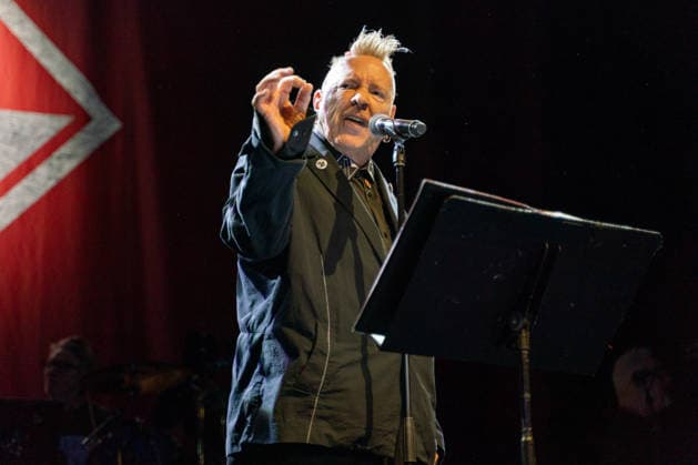 Public Image Ltd ( PiL) led by John Lydon perform at O2 Forum in London, UK - 27 Dec 2025 John Lydon seen performing live on stage with band PiL at O2 Forum Kentish Town. Band Public Image Ltd PiL fronted by John Lydon AKA Johnny Rotten performed at the O2 Forum Kentish Town, London, UK on the first date of their This is not the last tour, Winter UK Tour on December 27th 2025 Pil band members are John Lydon , Lu Edmonds, Scott Firth and Mark Roberts LONDON United Kingdom Copyright: xBonniexBritainx xSOPAxImagesx JHX09698