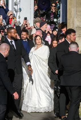 The wedding of Holly Ramsay to Adam Peaty The wedding of influencer Holly Ramsay to Olympic swimmer Adam Peaty at Bath Abbey (27 Dec 2025). - Tana Ramsay ahead of Bridesmaids icluding Tilly Ramsay. Gordon & Holly Ramsay  Copyright: xAdrianxSherrattx NINTCHDBPICT001048094171