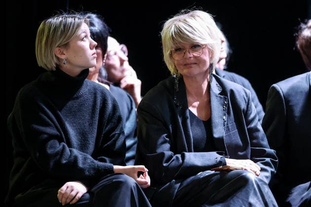 RUSSIA, MOSCOW - DECEMBER 29, 2025: Vera Alentova s daughter, journalist and actress Yulia Menshova (R) at a farewell ceremony for actress Vera Alentova at the Moscow Pushkin Drama Theatre. Alisa Kulikova TASS  86784203