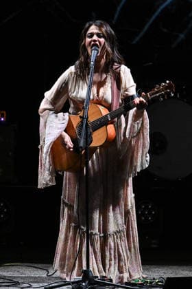Music Concert - Carmen Consoli - Amuri Luci Tour 2025 Carmen Consoli during the Amuri Luci - Tour 2025, at the Auditorium Parco della Musica, on December 29, 2025 in Rome, Italy. Rome Auditorium Parco della Musica Italy Copyright: xDomenicoxCippitellix xLiveMediax LPM_2210701