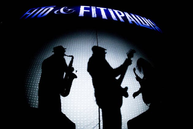 Fito Fitipaldis performs at the Movistar Arena The musical group Fito Fitipaldis during their concert at the Movistar Arena, on December 29, 2025, in Madrid Spain Fito y Fitipaldis return to the Movistar Arena in Madrid more than two years later, within their tour Aullidos Tour, in which they will combine their classic songs with new songs On the stage also sounds El monte de los aullidos, their eighth album Espana  Copyright: xRicardoxRubiox 7190301