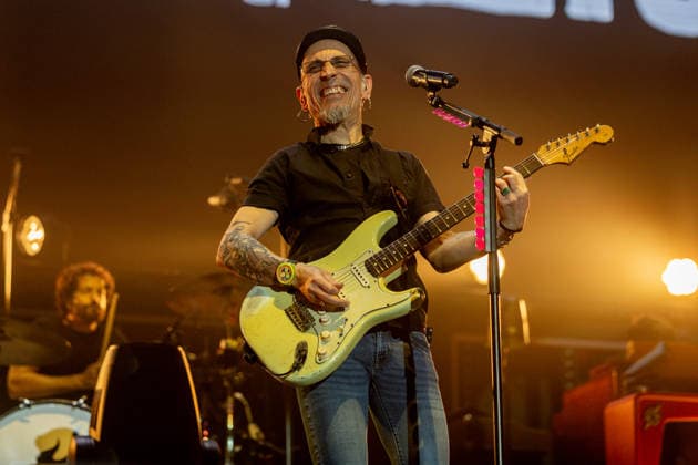 Fito Fitipaldis performs at the Movistar Arena The musical group Fito Fitipaldis during their concert at the Movistar Arena, on December 29, 2025, in Madrid Spain Fito y Fitipaldis return to the Movistar Arena in Madrid more than two years later, within their tour Aullidos Tour, in which they will combine their classic songs with new songs On the stage also sounds El monte de los aullidos, their eighth album Espana  Copyright: xRicardoxRubiox 7190305