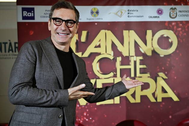 December 30, 2025, Catanzaro, Catanzaro, Italy: Press conference for the presentation of RAI s New Year s Eve program, L anno che verro , at the S. Giovanni Complex, Catanzaro. Pictured is Marco Liorni, host. Catanzaro, Italy 30 December 2025 Catanzaro Italy  - ZUMAa289 20251230_zia_a289_071 Copyright: xValeriaxFerrarox