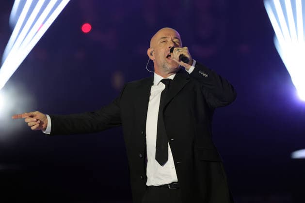 Silvester Schlagerboom 2026 live Die Wunderlichtershow Der Graf Singer of the German music group Unheilig Silvester Schlagerboom 2026 on December 31, 2025 in the basketball arena of FC Bayern Munich, BMW Park Munich