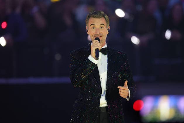 Silvester Schlagerboom 2026 live Die Wunderlichtershow Florian Silbereisen Silvester Schlagerboom 2026 on December 31, 2025 in the basketball arena of FC Bayern Munich, BMW Park Munich