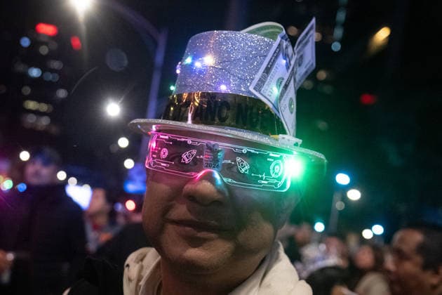 The world s largest electronic music festival in Mexico City MEXICO CITY, MEXICO - JANUARY 01: Tens of thousands of people attend the world s largest electronic music festival as part of the New Year celebration, at Reforma Avenue, in Mexico City, Mexico on January 01, 2026. The open-air event was organized by the Mexico City government to celebrate the New Year in the capital s historic center. Alejandro Aguilar Lopez Anadolu Mexico City Mexico. Editorial use only. Please get in touch for any other usage.  Copyright: x2026xAnadoluxAlejandroxAguilarxLopezx