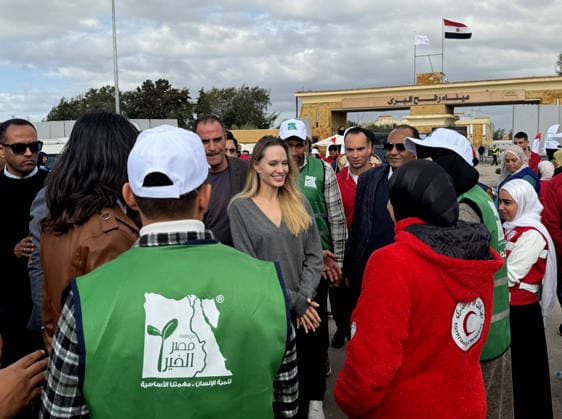 Angelina Jolie visits Rafah Border Crossing in Egypt ARISH, EGYPT - JANUARY 2: World-renowned American actress Angelina Jolie visits the Rafah Border Crossing between the Gaza Strip and Egypt on the Egypt side on January 2, 2026. Ahmed Sayed Anadolu Arish Egypt. Editorial use only. Please get in touch for any other usage.  Copyright: x2026xAnadoluxAhmedxSayedx