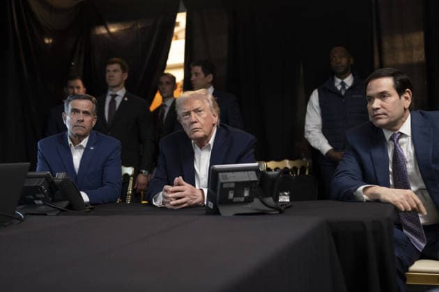 President Donald Trump, flanked by CIA Director John Ratcliffe (L) and Secretary of State Marco Rubio (R) observes the arrest of Venezuelan President Nicolas Maduro during Operation Absolute Resolve on Saturday, January 3, 2026, at Mar-a-Lago, in Palm Beach, Florida. White House Photo  WAX2026010302 THExWHITExHOUSE
