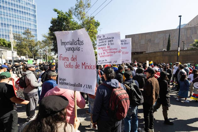 January 3, 2026, Mexico City, Mexico: Demonstration held outside the Embassy of the United States of America in Mexico City, where participants denounced the invasion of Venezuela by the DONALD TRUMP administration and demanded the release of President NICOLAS MADURO MOROS and CILIA FLORES, First Lady. Mexico City Mexico - ZUMAl178 20260103_znp_l178_012 Copyright: xCristianxLeyvax