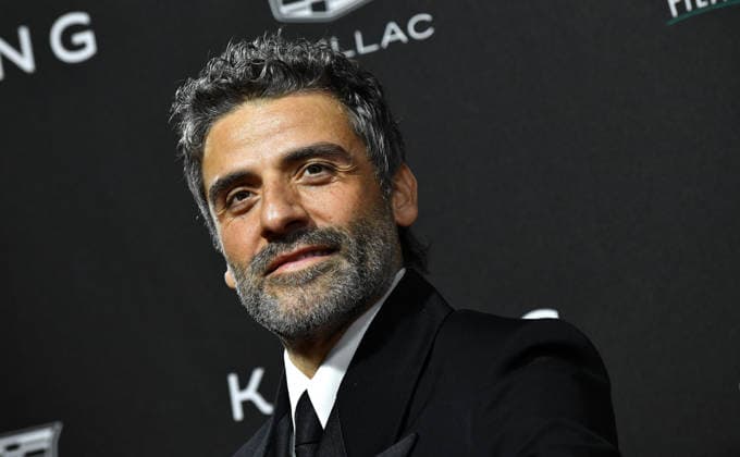 Palm Springs International Film Festival 2026 Oscar Isaac arriving at the 37th Annual Palm Springs International Film Festival held at the Palm Springs Convention Center on January 3, 2026 in Palm Springs, CA. Palm Springs Palm Springs Convention Center California USA Copyright: xTArroyo xAFF-USA.comx