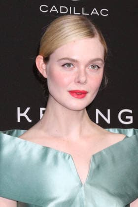 January 4, 2026, Palm Springs, Ca, USA: LOS ANGELES - JAN 3: Elle Fanning at 37th Palm Springs International Film Festival Gala at the Convention Center on January 3, 2026 in Palm Springs, CA Palm Springs USA - ZUMAb170 20260104_aap_b170_018 Copyright: xKayxBlakex