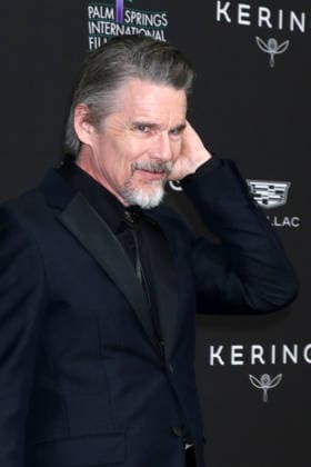 USA - 37th Palm Springs International Film Festival Gala - Palm Springs LOS ANGELES - JAN 3: Ethan Hawke at 37th Palm Springs International Film Festival Gala at the Convention Center on January 3, 2026 in Palm Springs, CA Palm Springs CA USA  Copyright: xKathyxHutchinsx xHutchinsxPhotox