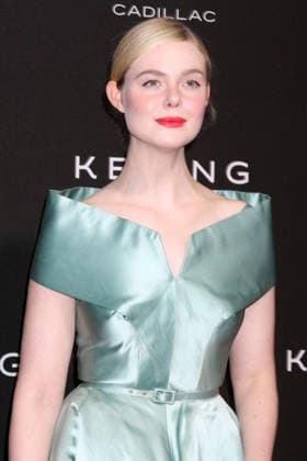 January 4, 2026, Palm Springs, Ca, USA: LOS ANGELES - JAN 3: Elle Fanning at 37th Palm Springs International Film Festival Gala at the Convention Center on January 3, 2026 in Palm Springs, CA Palm Springs USA - ZUMAnc22 20260104_zaa_nc22_077 Copyright: xKathyxHutchinsx
