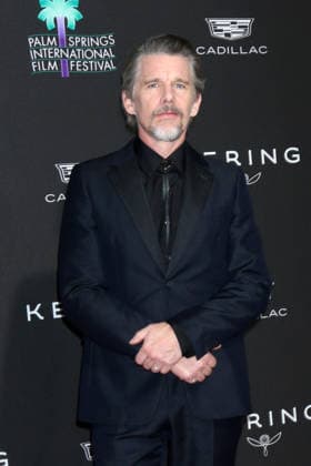 January 4, 2026, Palm Springs, Ca, USA: LOS ANGELES - JAN 3: Ethan Hawke at 37th Palm Springs International Film Festival Gala at the Convention Center on January 3, 2026 in Palm Springs, CA Palm Springs USA - ZUMAb170 20260104_aap_b170_100 Copyright: xKayxBlakex