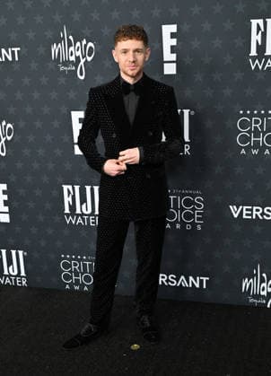 31st Annual Critics Choice Awards - Arrivals Chris Peretti arriving to the 31st Annual Critics Choice Awards held at Barker Hanger on January 4, 2026 in Santa Monica, Ca. Santa Monica Barker Hanger California USA Copyright: xLisaxOConnor xAFF-USA.COMx