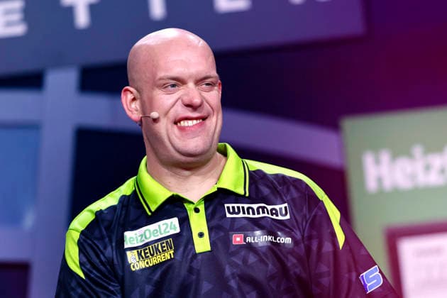 Professional darts player Michael van Gerwen Mighty Mike at the Pro7 Celebrity Darts World Championship 2026 at the Maritim Hotel Bonn Bonn, 04 01 2026 NRW Germany Copyright: xChristophxHardtx