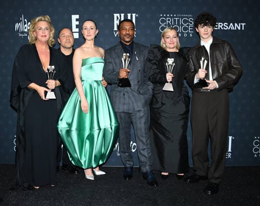 31st Annual Critics Choice Awards - Pressroom Hannah Walters, Stephen Graham, Erin Doherty, Ashley Walters, Christine Tremarco and Owen Cooper in the press room at the 31st Annual Critics Choice Awards held at Barker Hanger on January 4, 2026 in Santa Monica, Ca. Santa Monica Barker Hanger California USA Copyright: xTammiexArroyox xAFF-USA.comx