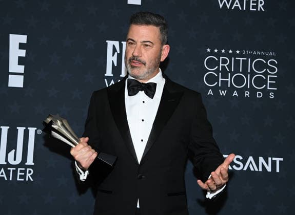31st Annual Critics Choice Awards - Pressroom Jimmy Kimmel in the press room at the 31st Annual Critics Choice Awards held at Barker Hanger on January 4, 2026 in Santa Monica, Ca. Santa Monica Barker Hanger California USA Copyright: xTammiexArroyox xAFF-USA.comx