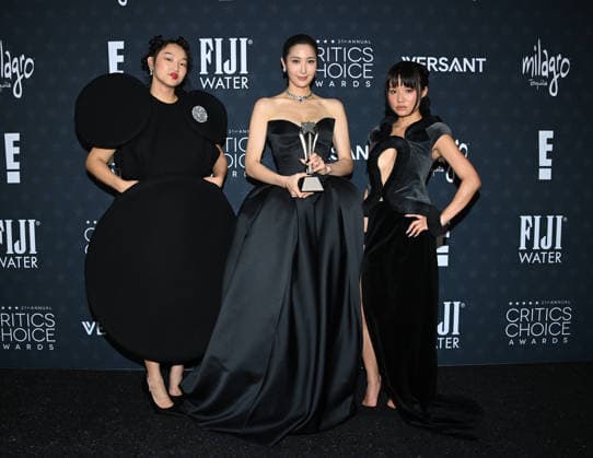 31st Annual Critics Choice Awards - Pressroom Audrey Nuna, EJAE and Rei Ami in the press room at the 31st Annual Critics Choice Awards held at Barker Hanger on January 4, 2026 in Santa Monica, Ca. Santa Monica Barker Hanger California USA Copyright: xTammiexArroyox xAFF-USA.comx