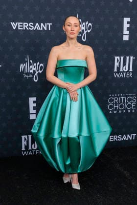 January 4, 2026, Santa Monica, California, USA: Erin Doherty on the red carpet of the 31st Critics Choice Awards on Sunday January 4, 2026 at the Barker Hanger in Santa Monica, California. JAVIER ROJAS PI Santa Monica USA - ZUMAp124 20260104_zaa_p124_047 Copyright: xJavierxRojasx