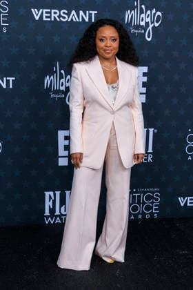 January 4, 2026, Santa Monica, California, USA: Quinta Brunson on the red carpet of the 31st Critics Choice Awards on Sunday January 4, 2026 at the Barker Hanger in Santa Monica, California. JAVIER ROJAS PI Santa Monica USA - ZUMAp124 20260104_zaa_p124_086 Copyright: xJavierxRojasx