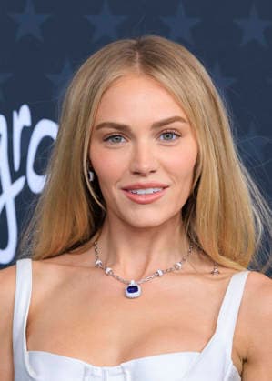 January 4, 2026, Santa Monica, California, USA: Michelle Randolph on the red carpet of the 31st Critics Choice Awards on Sunday January 4, 2026 at the Barker Hanger in Santa Monica, California. JAVIER ROJAS PI Santa Monica USA - ZUMAp124 20260104_zaa_p124_094 Copyright: xJavierxRojasx
