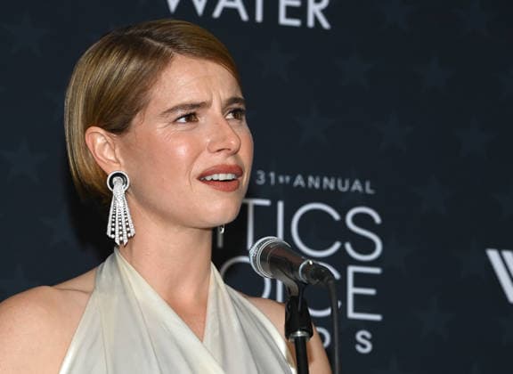 31st Annual Critics Choice Awards - Pressroom Jessie Buckley in the press room at the 31st Annual Critics Choice Awards held at Barker Hanger on January 4, 2026 in Santa Monica, Ca. Santa Monica Barker Hanger California USA Copyright: xTammiexArroyox xAFF-USA.comx