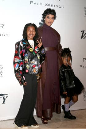 January 4, 2026, Palm Springs, Ca, USA: PALM SPRINGS - JAN 4: Iman Tayla Shumpert Jr., Teyana Taylor, Rue Rose Shumpert at PSIFF Creative Impact Awards and 10 Directors to Watch Brunch at the Parker Palm Springs on January 4, 2026 in Palm Springs, CA Palm Springs USA - ZUMAnc22 20260104_zaa_nc22_291 Copyright: xKathyxHutchinsx
