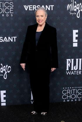 January 4, 2026, Santa Monica, California, USA: Kathy Bates on the red carpet of the 31st Critics Choice Awards on Sunday January 4, 2026 at the Barker Hanger in Santa Monica, California. JAVIER ROJAS PI Santa Monica USA - ZUMAp124 20260104_zaa_p124_109 Copyright: xJavierxRojasx