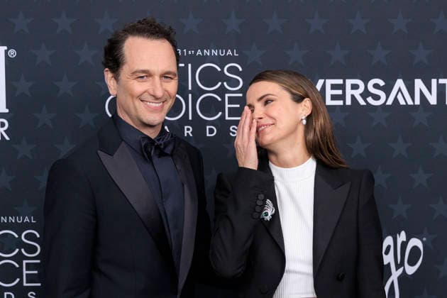 January 4, 2026, Santa Monica, California, USA: Keri Russell and Matthew Rhys on the red carpet of the 31st Critics Choice Awards on Sunday January 4, 2026 at the Barker Hanger in Santa Monica, California. JAVIER ROJAS PI Santa Monica USA - ZUMAp124 20260104_zaa_p124_133 Copyright: xJavierxRojasx