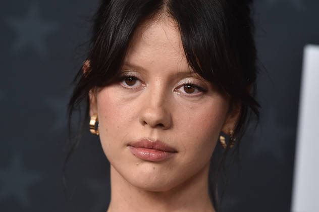 31st Annual Critics Choice Awards - Arrivals Mia Goth arriving to 31st Annual Critics Choice Awards - Arrivals at Barker Hanger on January 04, 2026 in Santa Monica, CA. Santa Monica Barker Hanger California USA Copyright: xLISAxOConnor AFF-USA.comx