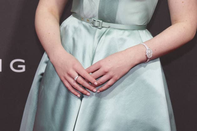 The 37th Annual Palm Springs International Film Festival Film Awards, Arrivals Elle Fanning jewelry detail at The 37th Annual Palm Springs International Film Festival Film Awards at Palm Springs Convention Center on January 03, 2026 in Palm Springs, California. Palm Springs Palm Springs Convention Center California USA Copyright: xCraSH imageSPACEx