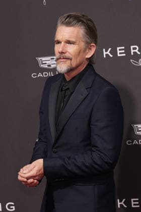 The 37th Annual Palm Springs International Film Festival Film Awards, Arrivals Ethan Hawke attends The 37th Annual Palm Springs International Film Festival Film Awards at Palm Springs Convention Center on January 03, 2026 in Palm Springs, California. Palm Springs Palm Springs Convention Center California USA Copyright: xCraSH imageSPACEx