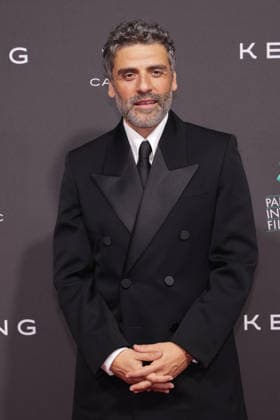 The 37th Annual Palm Springs International Film Festival Film Awards, Arrivals Oscar Isaac attends The 37th Annual Palm Springs International Film Festival Film Awards at Palm Springs Convention Center on January 03, 2026 in Palm Springs, California. Palm Springs Palm Springs Convention Center California USA Copyright: xCraSH imageSPACEx